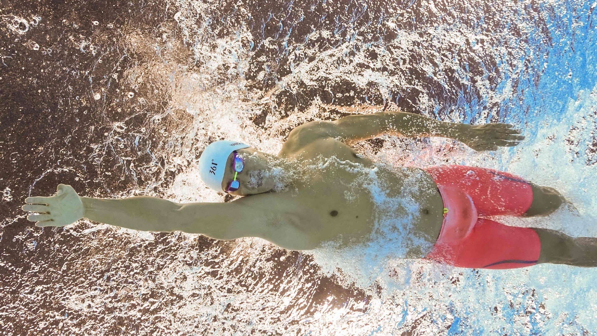 开云体育app入口-中国篮球的力量从不低头，中国篮球弱吗